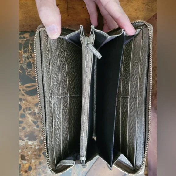 Gucci Soho zip around long wallet - Picture 7 of 11